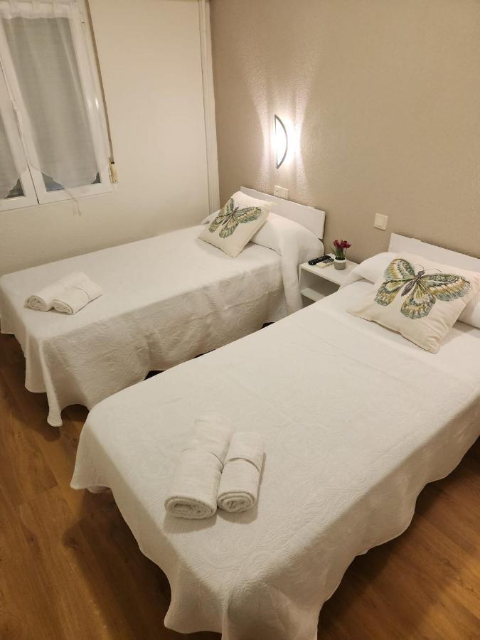 Hostal Casa Fran La Pueblanueva Bagian luar foto