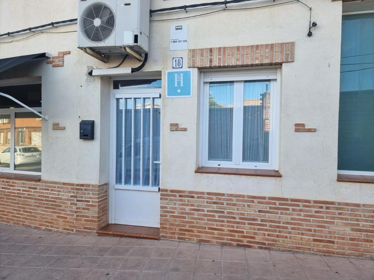 Hostal Casa Fran La Pueblanueva Bagian luar foto