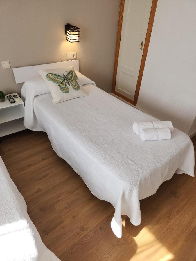 Hostal Casa Fran La Pueblanueva Bagian luar foto