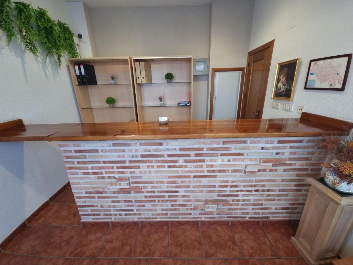 Hostal Casa Fran La Pueblanueva Bagian luar foto