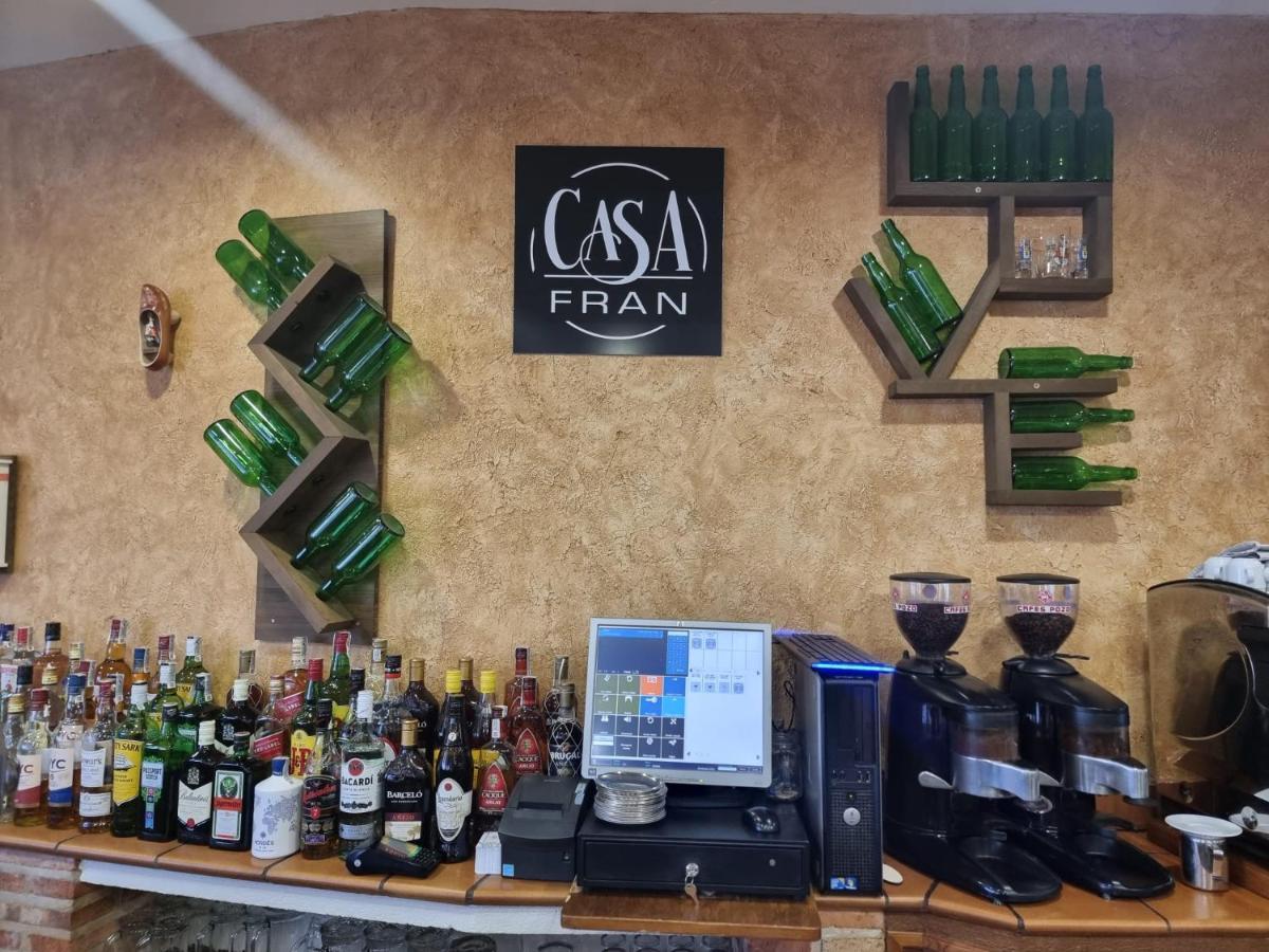 Hostal Casa Fran La Pueblanueva Bagian luar foto